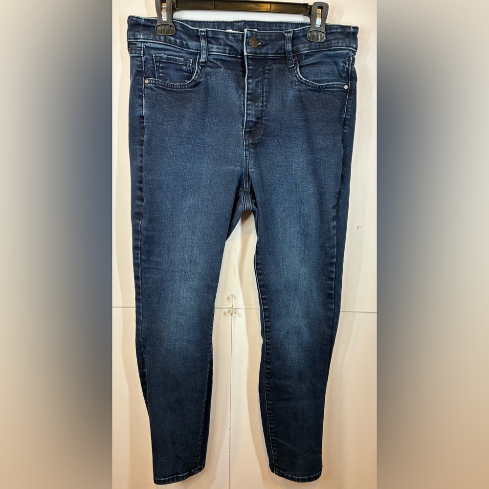 Nine West Skinny Jeans Women’s Size 12 Dark Wash Denim Mid Rise